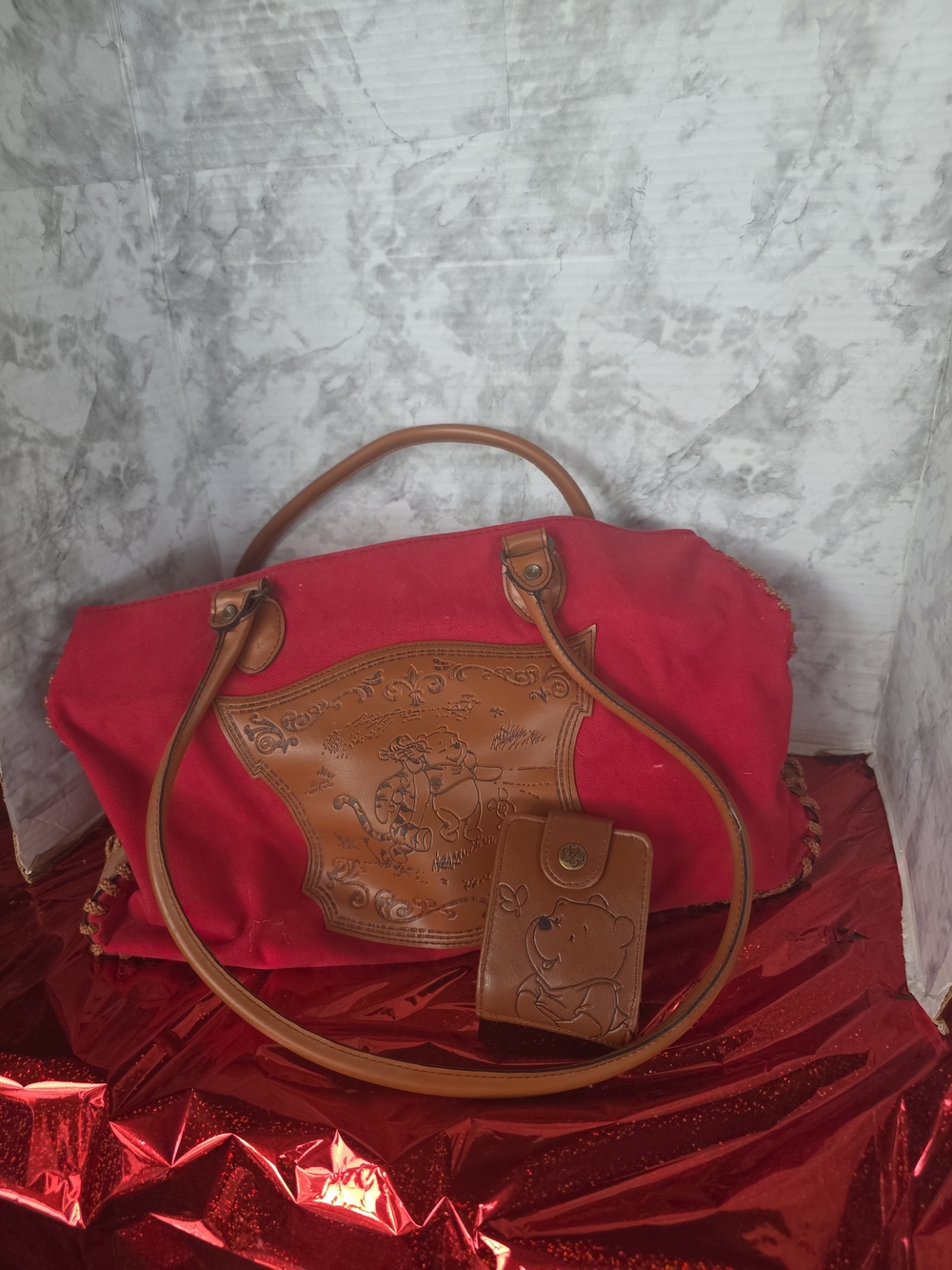 Winnie The Pooh Red Brown Handbag Lg Purse Leather Trim Tigger & Piglet Disney